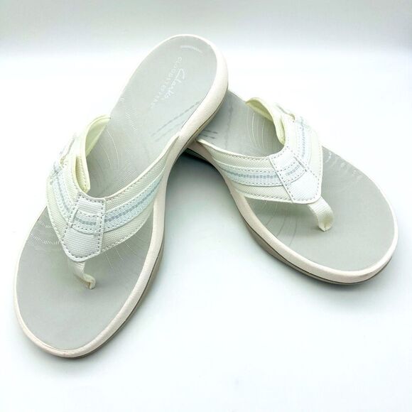NWT Clarks Breeze Sea Cloudsteppers Sandals 9M - Picture 1 of 11